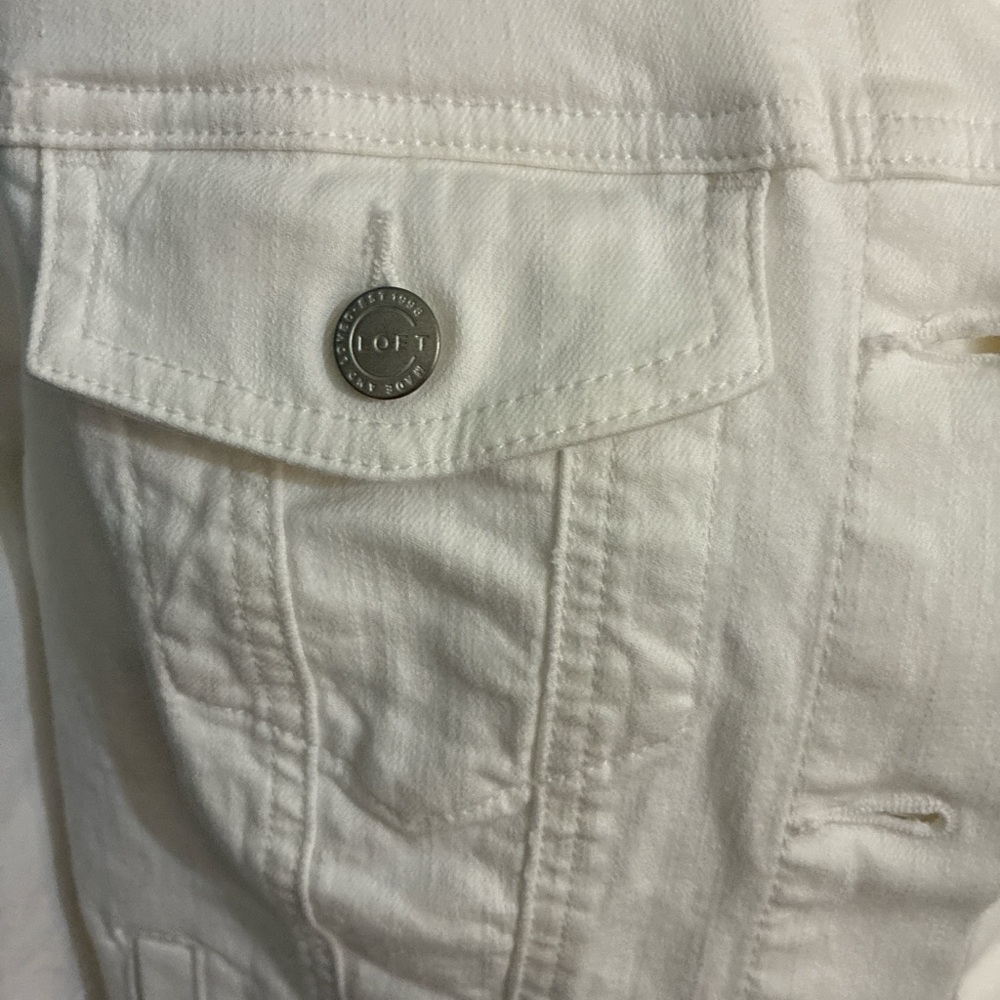 LOFT Classic White Denim Jacket - Women's Casual Trucker - Picture 5 of 8